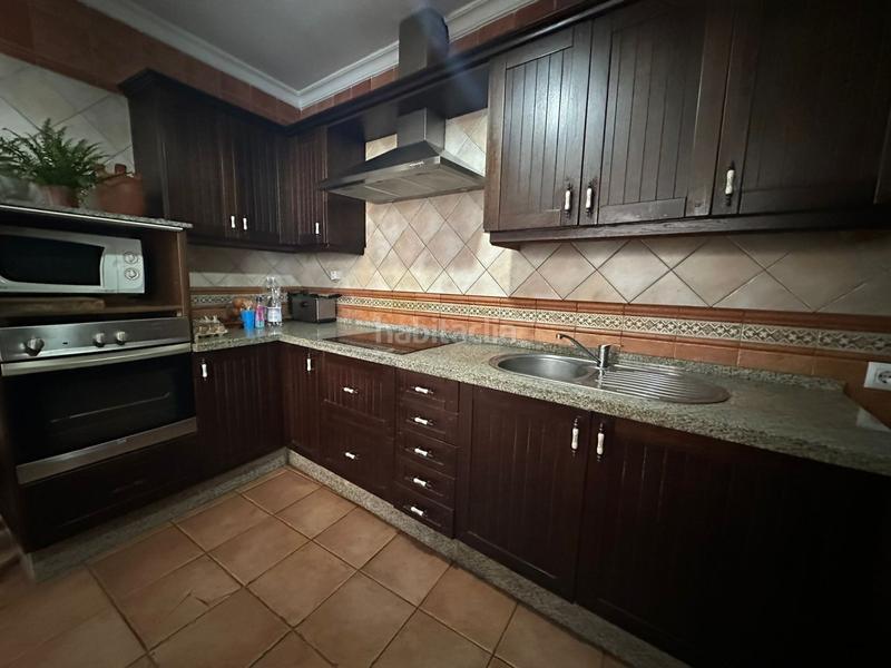 Foto 636c25d5-d88a-4330-a62e-d9611624689f. Casa con riscaldamento parcheggio in Lora del Río