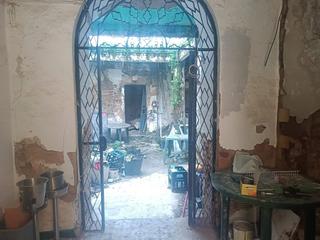 Maison à Carmona. Casa para reformar en el encantador casco antiguo de carmona, si