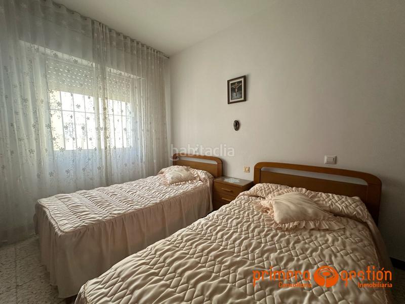 Foto 4889f9f1-8814-4581-bfaf-5831c318ffdd. Casa con riscaldamento parcheggio in Lora del Río