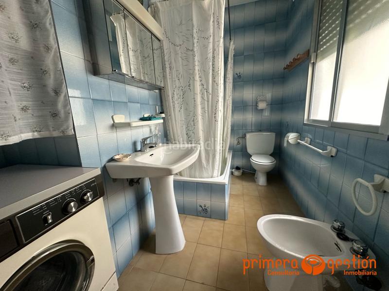 Foto 4a5f90ac-d0b7-4575-805d-2d3e0c74937d. Casa con riscaldamento parcheggio in Lora del Río