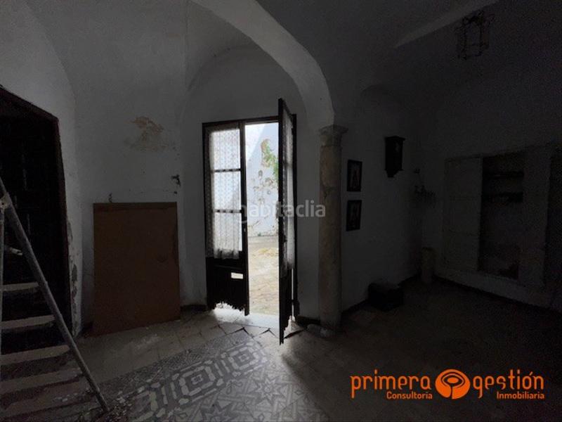 Foto f6e4017f-e5b2-44a4-a994-d4a20230a06d. Casa a Carmona