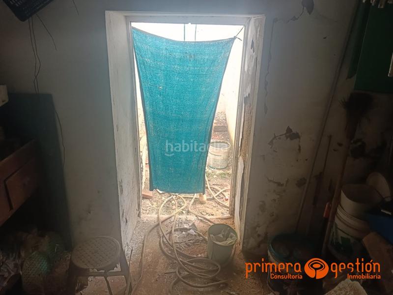 Foto 665ef88d-f4b2-415c-b378-b701d7331118. Casa con parcheggio in Carmona