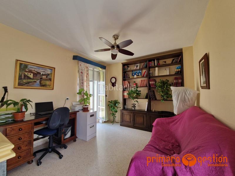 Foto 561371c4-a268-4ac9-aca8-c73c5f0c74a9. Casa con riscaldamento parcheggio in Lora del Río