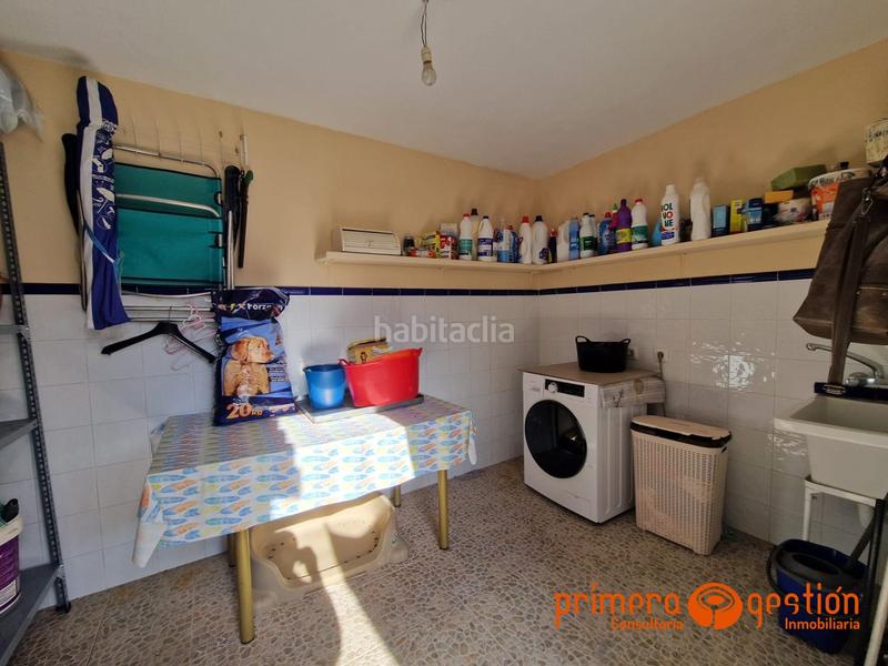 Foto 8b97ed77-a58f-4a2b-b044-3061f36ffefa. Casa con riscaldamento parcheggio in Lora del Río