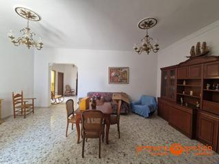 Maison à Villanueva del Río y Minas. Casa en villanueva del rio, consta de 160 metros cuadrados en un