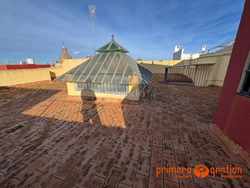 Foto 9b9d8697-c79a-42f9-9166-ee8d75be35f3. Casa amb aparcament a Carmona