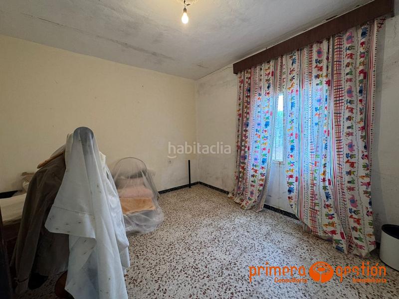 Foto b010cf21-34f5-4847-b438-d916cd1deec7. Maison dans Carmona