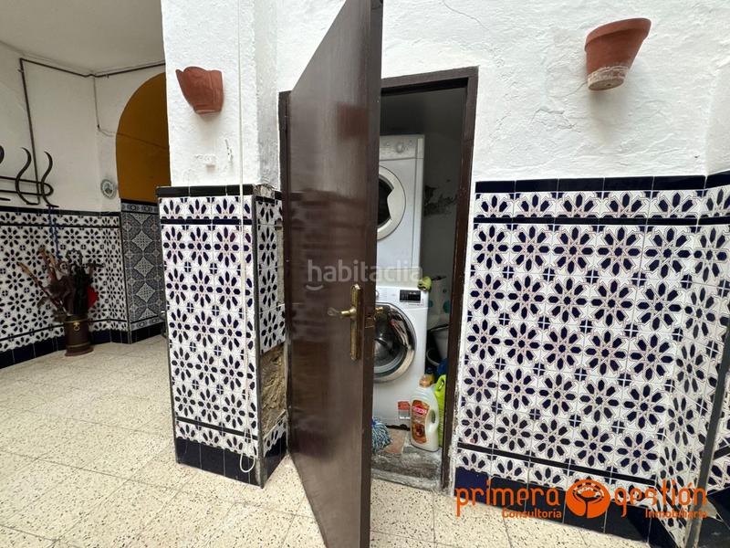 Foto c30e4e00-b943-487b-b4c0-8467975334c9. Maison dans Carmona