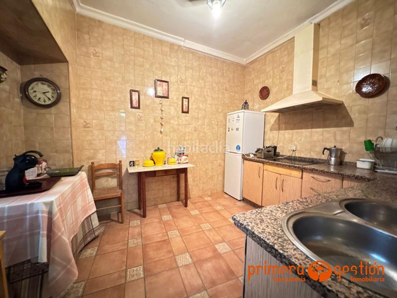 Foto c99f0205-d5e3-43c8-8d67-0c859982c869. Maison dans Carmona