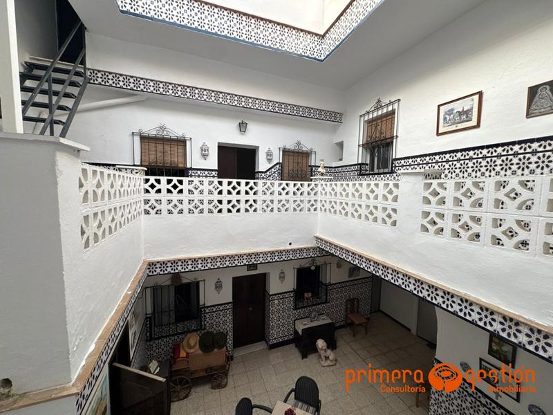 Foto d69ef456-92f3-4b2f-a363-8f3d9c2c1667. Maison dans Carmona