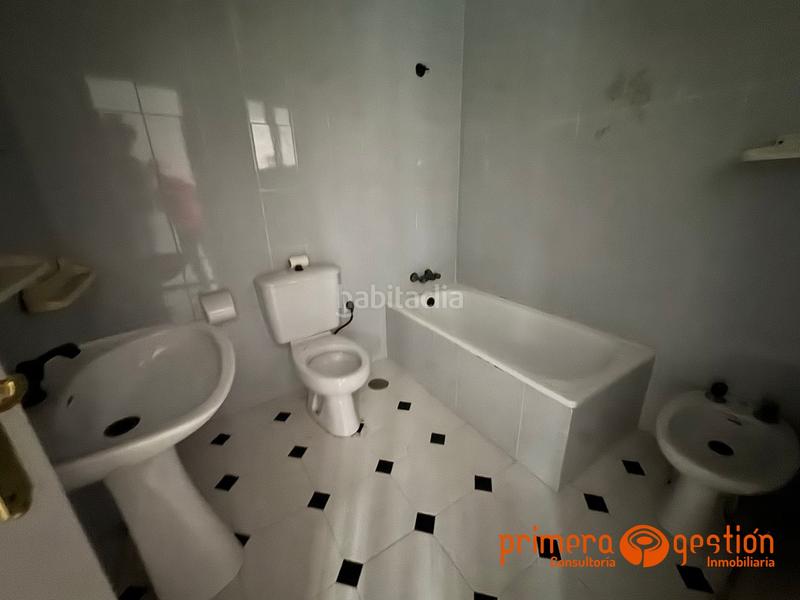 Foto fc1239b0-a55b-4e4e-a54b-2761e915270a. Maison dans Carmona