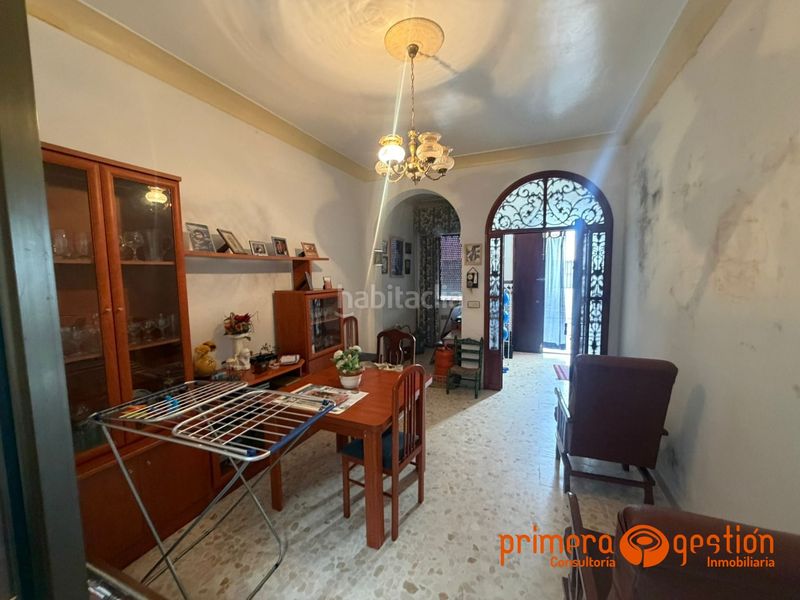 Foto 36f48335-d19c-4c5a-b754-95ffeb56e445. Casa a Fuentes de Andalucía