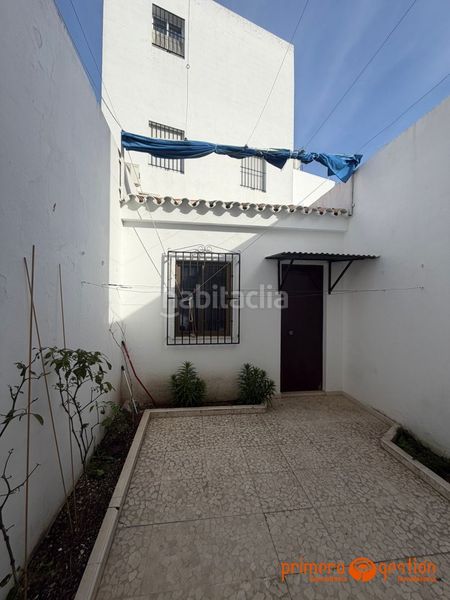 Foto 47f9972b-802a-464c-a47f-23db8018674f. Casa a Fuentes de Andalucía