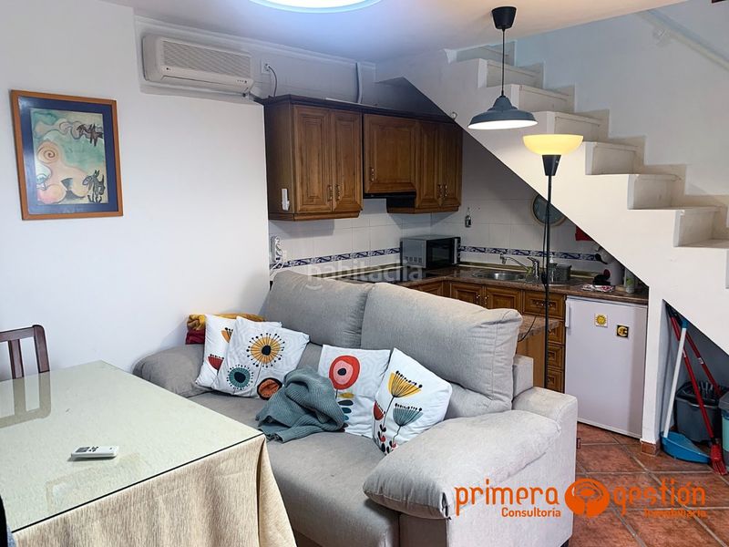 Foto 8deb0a83-8390-42e7-9cd1-afbb4d4e2590. Casa a Constantina