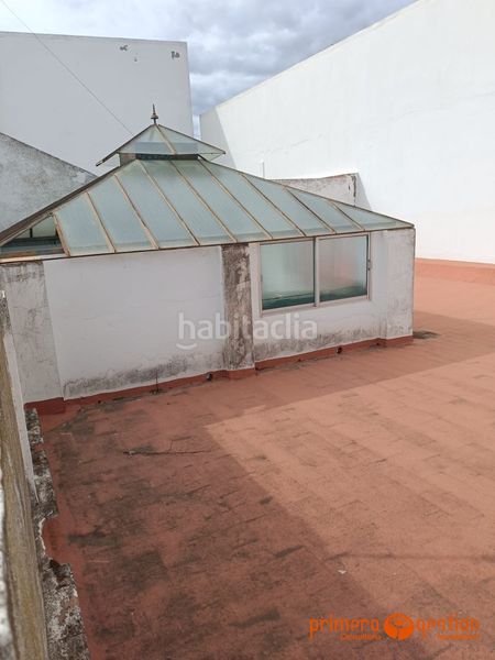 Foto e3bcbd23-f0f9-4857-96fe-d37e2cc06a39. Casa amb aparcament a Carmona