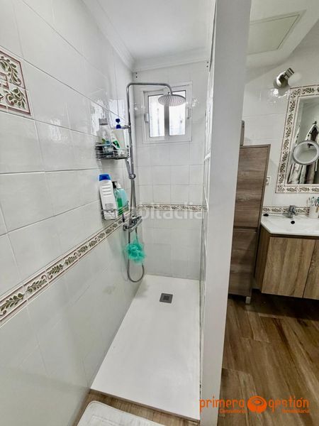 Foto 33d82ac8-2d60-4bd0-a6c0-b981786fb993. Pis amb calefacció a Lora del Río