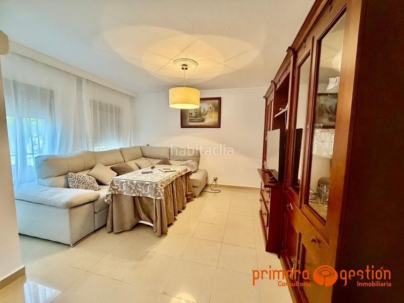 Foto c7bcad11-0505-4f46-a823-ce2b49474fd2. Pis amb calefacció a Lora del Río