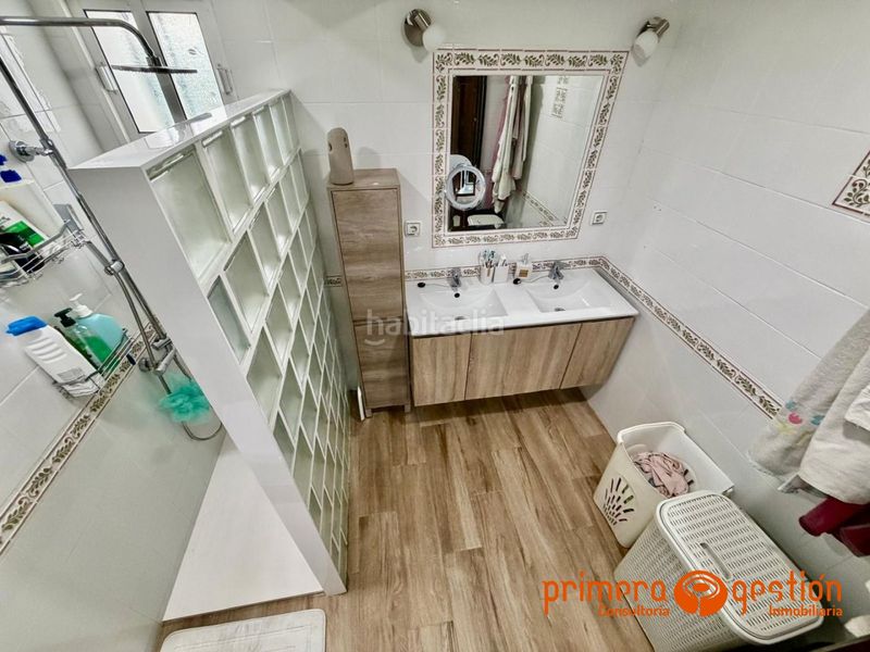 Foto cfe95d43-d4b2-48dd-8cfc-ed353038cdc9. Pis amb calefacció a Lora del Río