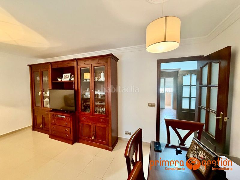 Foto eb94467f-5dc3-4073-94c1-2256de94edef. Pis amb calefacció a Lora del Río