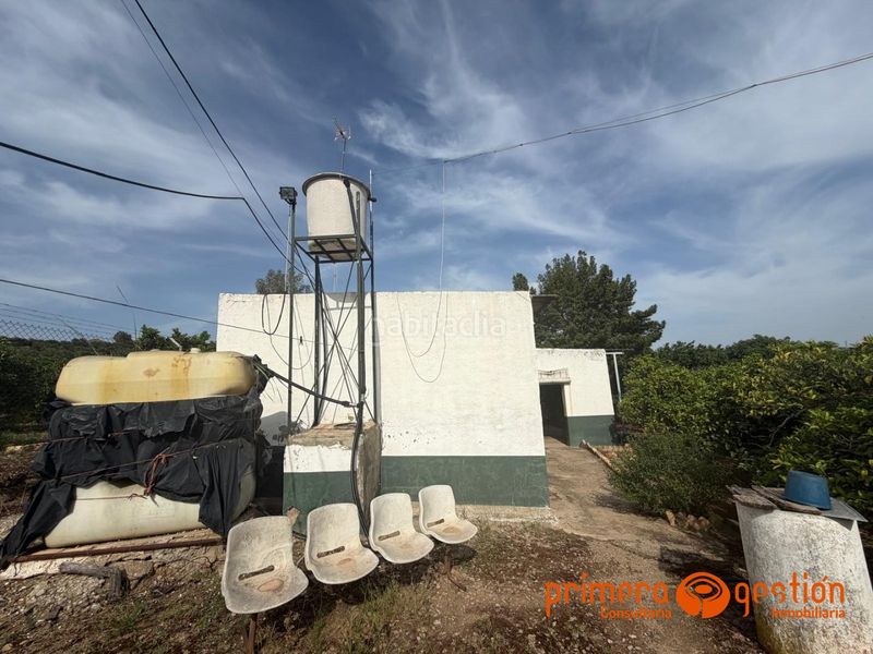 Foto ada0054f-850c-4cf0-a407-5c0b79570444. Terreny residencial a Lora del Río