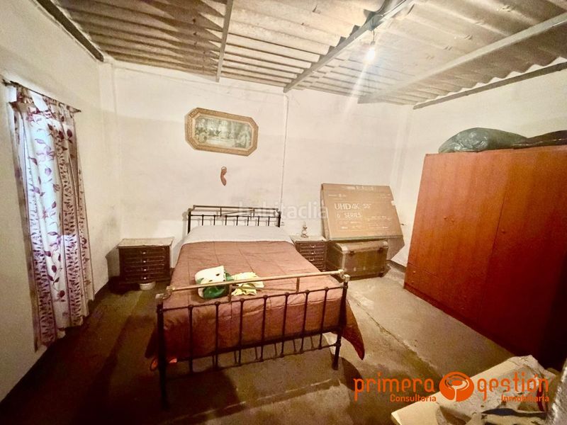 Foto ee27a51a-598a-43c3-9247-d440b8cf7d7a. Terreny residencial a Lora del Río