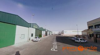 Fabrikhalle in Lora del Río. Magnífica nave industrial en una de las mejores calles del políg
