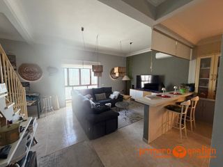Maison à Fuentes de Andalucía. Casa completa  con local comercial, lista para entrar a vivir  c