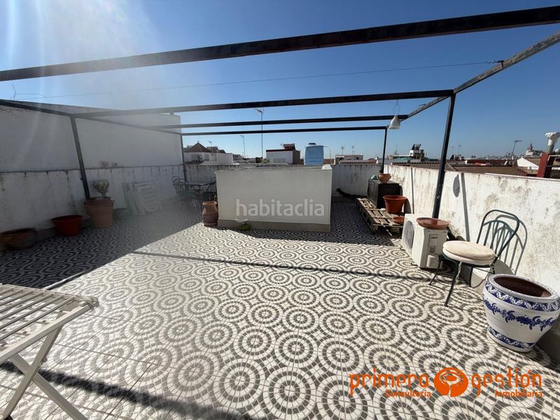 Foto 4821af29-7b32-42b6-b14c-af5a6265a605. Casa a Fuentes de Andalucía
