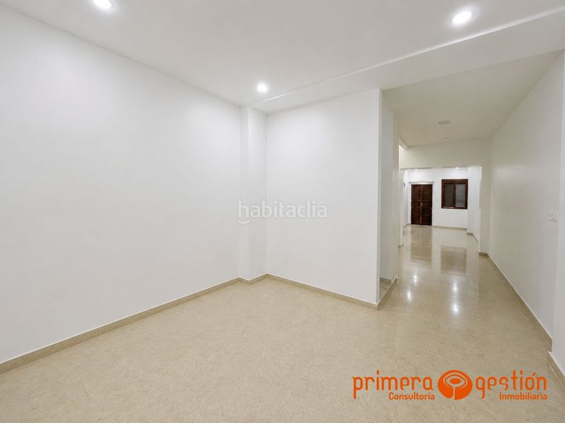 Foto 8b6c4dbe-e9ab-4afc-945c-a321324295e2. Casa a Fuentes de Andalucía