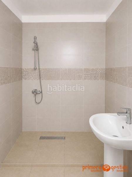 Foto c240f283-8676-4342-ab52-717cfab9b0ea. Casa a Fuentes de Andalucía