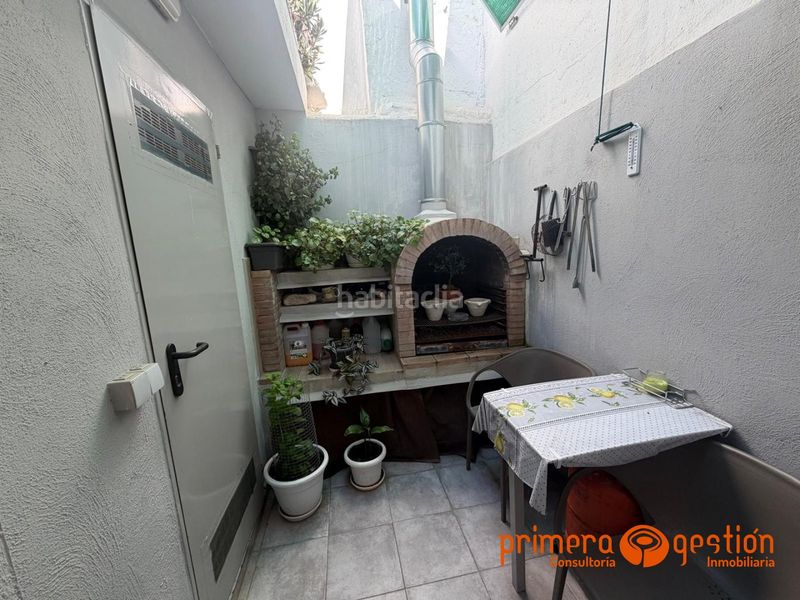 Foto 3dc8867c-a59a-4ce0-9982-f324da4f629a. Casa amb calefacció a Lora del Río