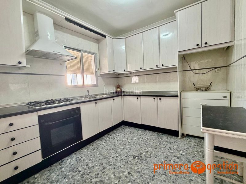 Foto f3f182ca-675e-4152-988e-3f574e952189. Casa a Lora del Río
