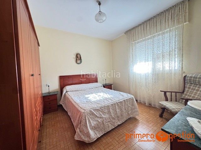 Foto bc773c2a-79d8-4ad4-817c-59a33199a783. Pis a San Pablo Sevilla
