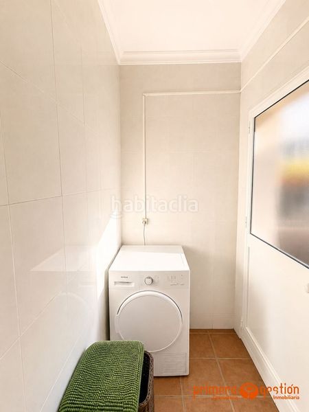 Foto c130278f-0a99-4b8e-9405-3b37ce8d838b. Casa amb calefacció aparcament a Luisiana (La)