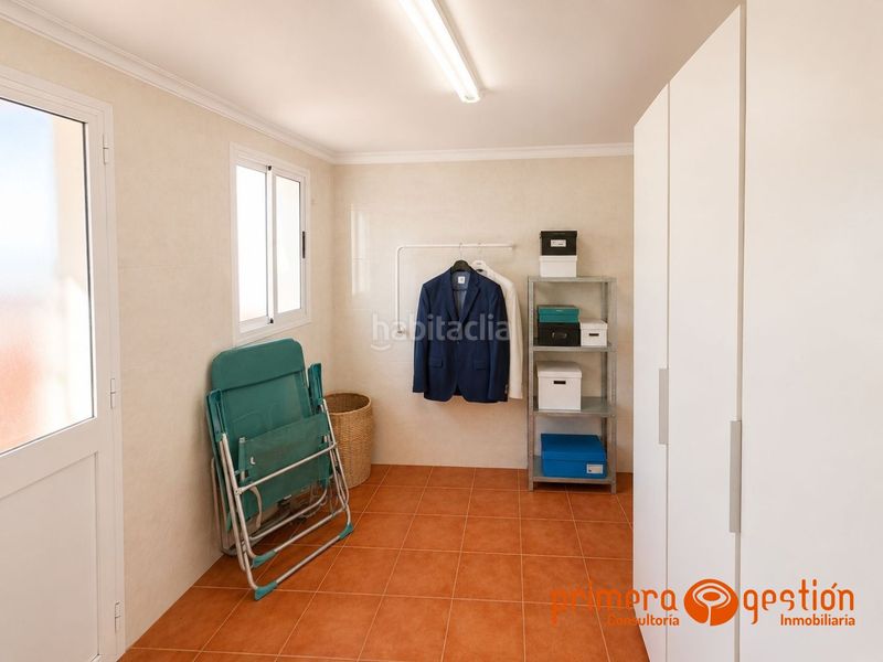 Foto da13aa1b-a2fc-412f-b501-1add29c43737. Casa amb calefacció aparcament a Luisiana (La)