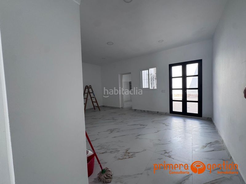 Foto 55558044-25d8-4801-bce1-2e77e23b436f. Pis a Carmona