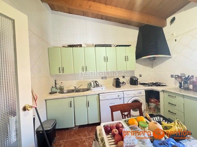 Foto f8f310e9-71da-4152-84cb-2c59473f0c8e. Xalet amb calefacció aparcament piscina a Carmona