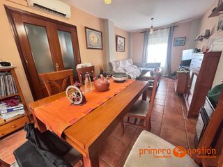 Casa in Carmona. Vivienda premium! casa adosada patio, azotea y garaje en calle s