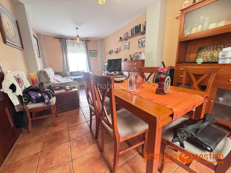 Foto cc548757-3e1b-47d0-8fe1-ff684fbdae43. Casa amb calefacció aparcament a Carmona