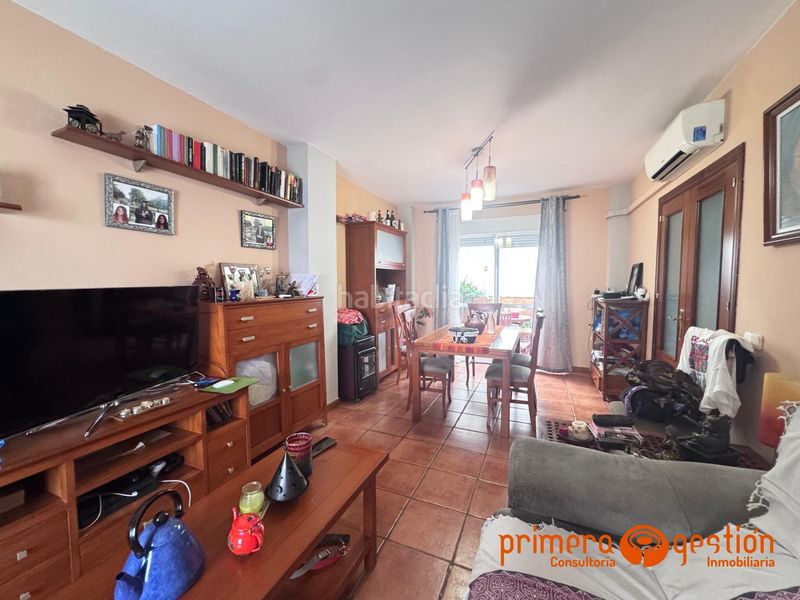 Foto e3e066d5-424d-42a3-9cbc-118955288d84. Casa amb calefacció aparcament a Carmona