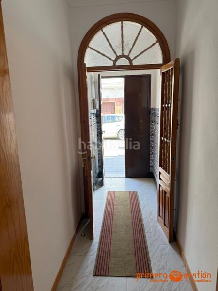 Foto cd25b77e-e522-45e4-84a6-8741deb36399. Casa amb aparcament a Luisiana (La)
