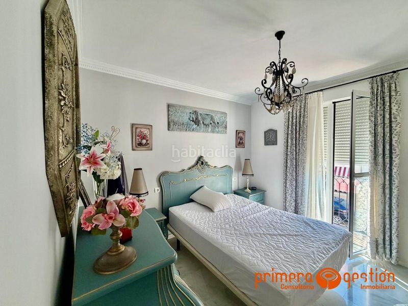 Foto b81c1fd9-fcbc-4533-8b64-7162597071a8. Casa amb calefacció aparcament a Lora del Río