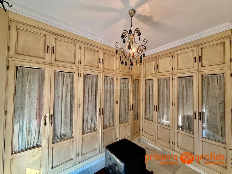 Foto e7e78333-2e3b-45b2-9041-f4eccbb62c5b. Casa amb calefacció aparcament a Lora del Río