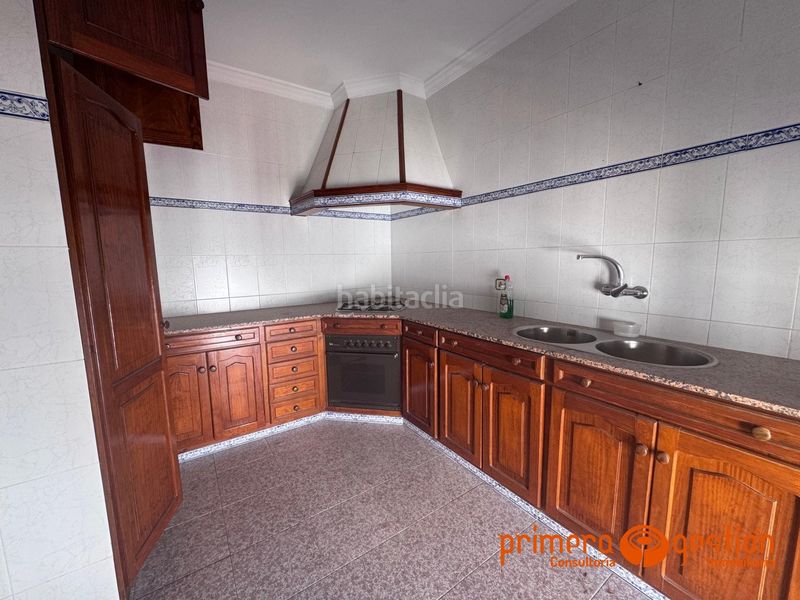 Foto 884b03ec-1449-4042-b763-5708e7dcabe5. Casa a Carmona