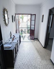 Casa a Lebrija. Vivienda zona castillo
