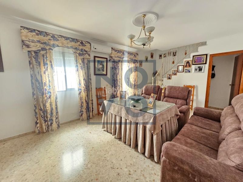 Foto 4b51ec75-ed03-4959-80e1-9ddda0197a7e. Casa a Lebrija