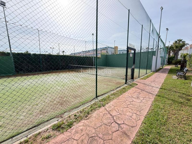Foto a711cc5f-bdfd-43e0-80db-d92a13e4284f. Casa amb piscina a Las Tres Piedras - Costa Ballena Chipiona