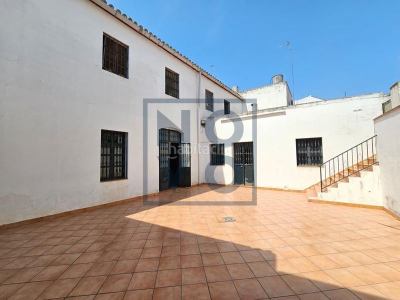 Foto d2abdb04-752a-4602-b2f8-abf7b51816d2. Casa a Lebrija