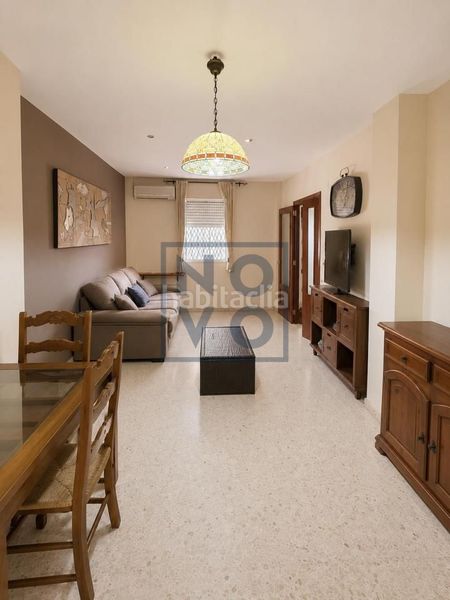Foto f4a6299a-396d-42bd-9e93-b2625939d74a. Casa a Lebrija