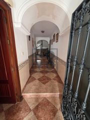Maison à Lebrija. Vivienda en pleno centro